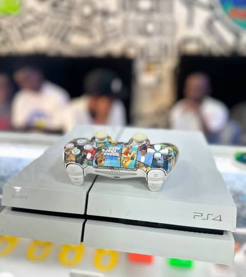 PS4 FAT Console